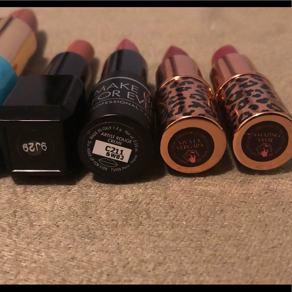 Lipstick Bundle - Picture 4 of 4
